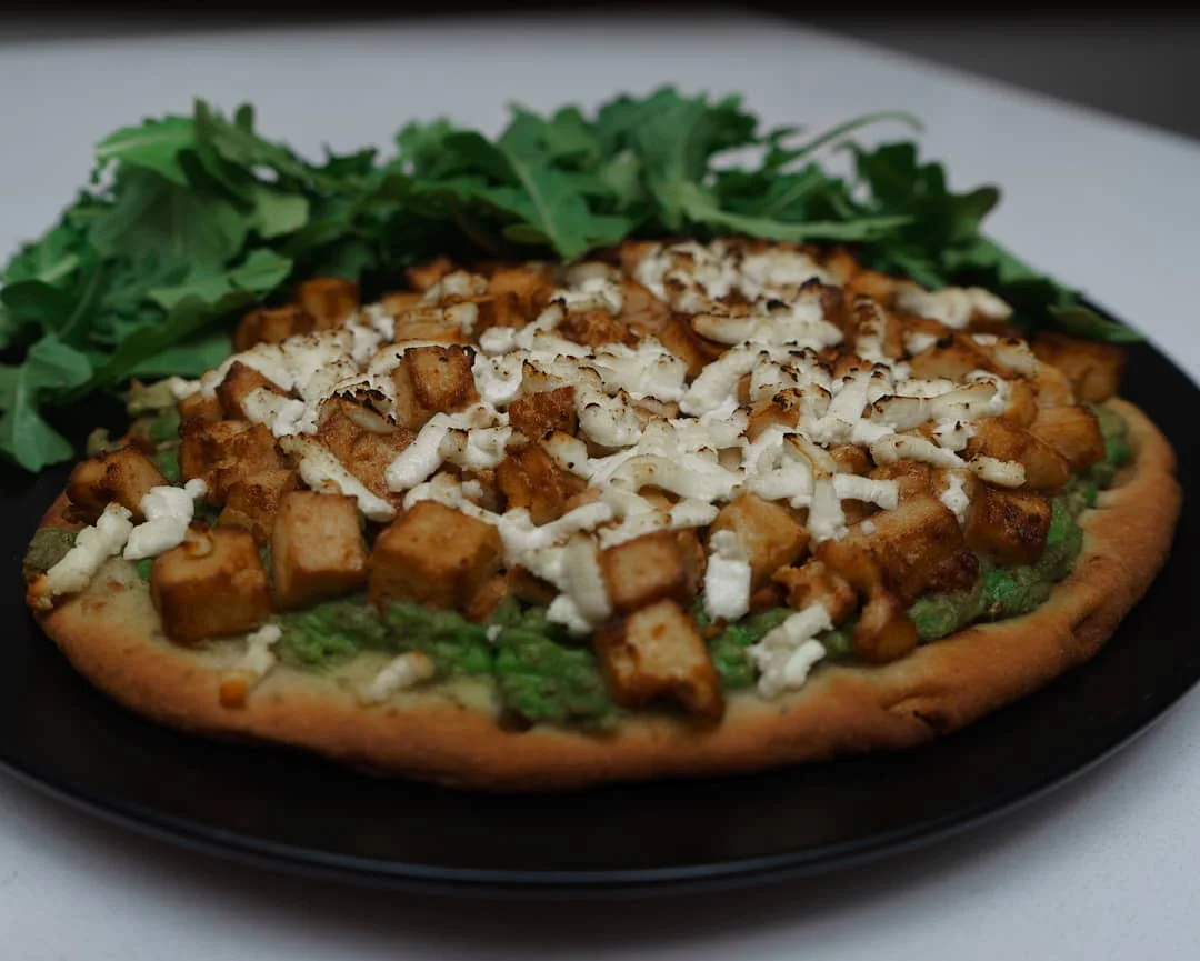 Tofu Avacado Pizza