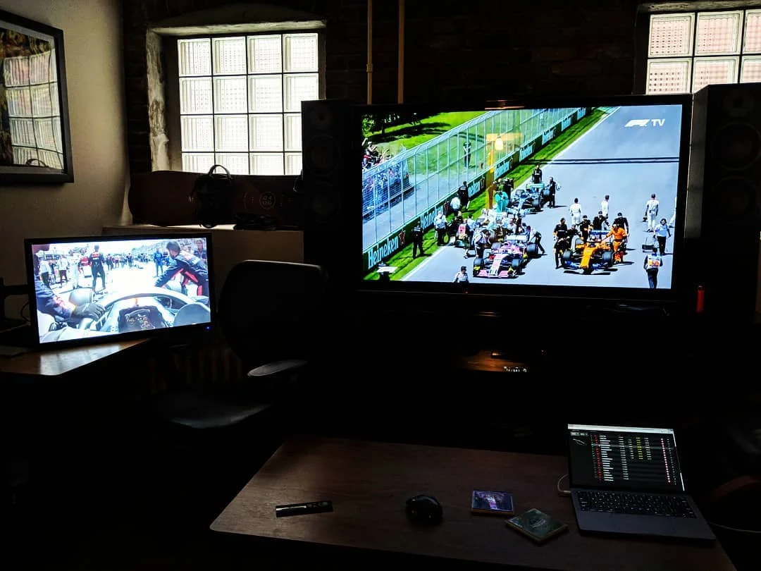 Ready for the race. I think I need more screens.

#f1 #montreal #circuitdegillesvilleneuve