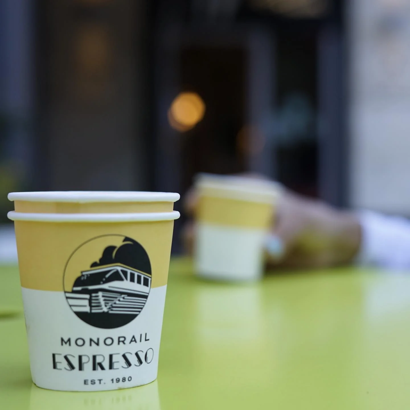 Who’s the better hand model?
@monorailespresso